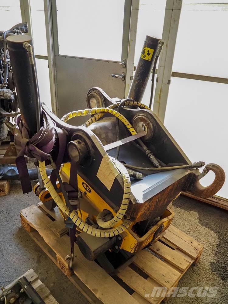 Engcon EC30 ローテーター