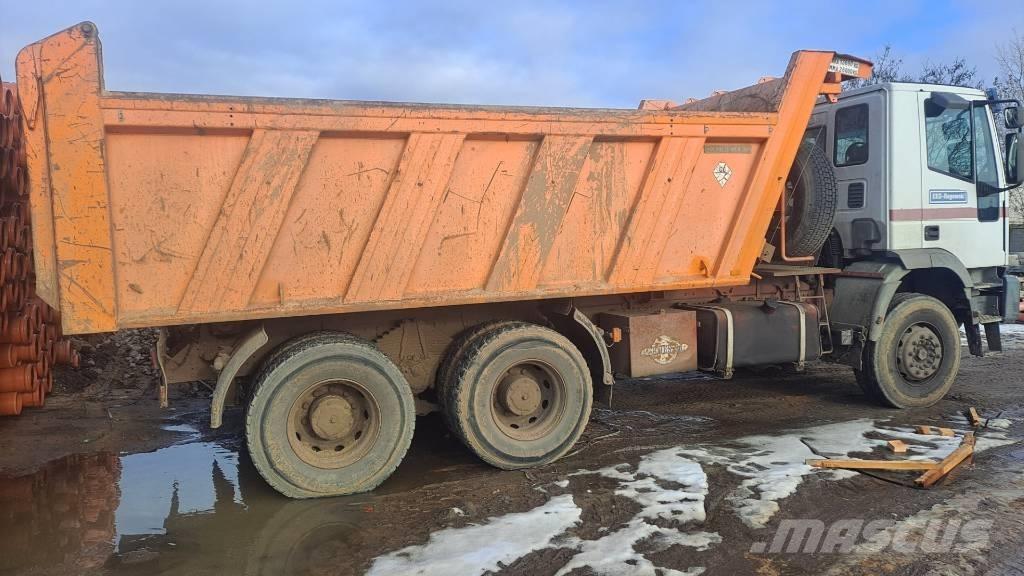 Iveco Eurotrakker ダンプ