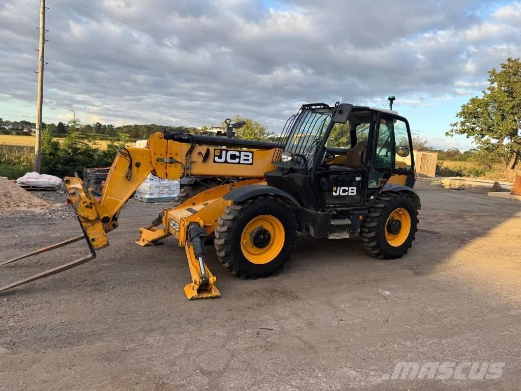 JCB 535-140 Hiviz テレスコーピックハンドラー