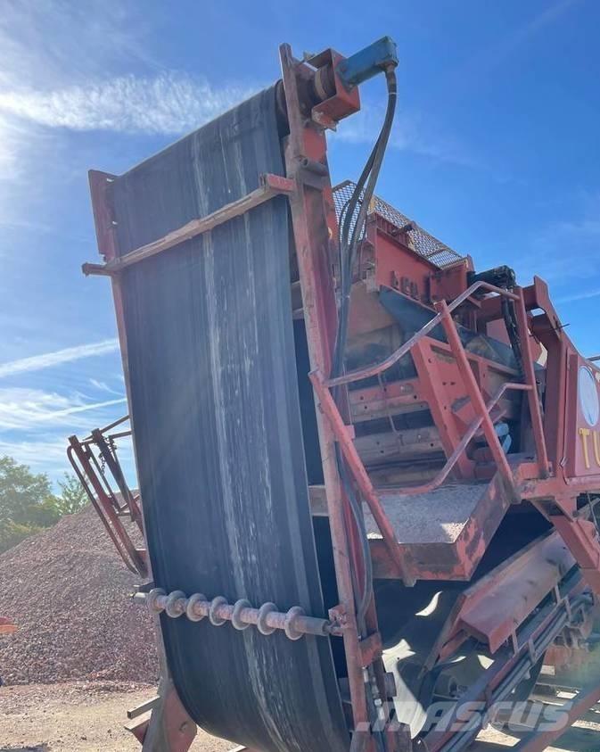 Extec Turbo 5000 自走式スクリーン