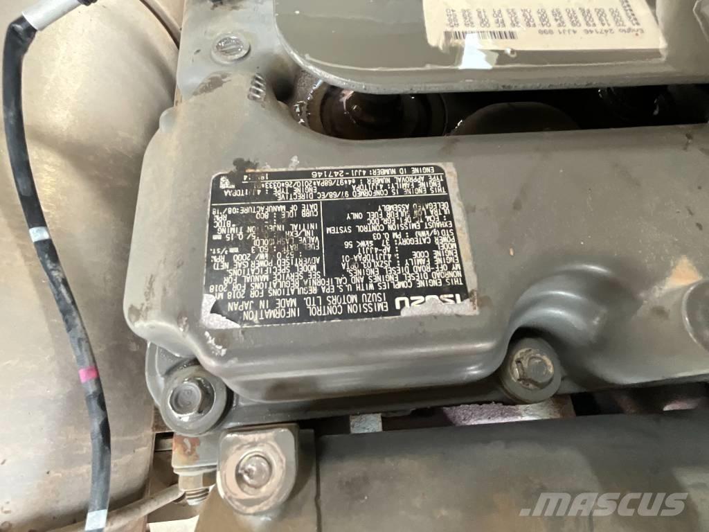 Takeuchi TB 290 中型油圧ショベル 7ｔ-12ｔ（ユンボ・パワーショベル・バックホー）
