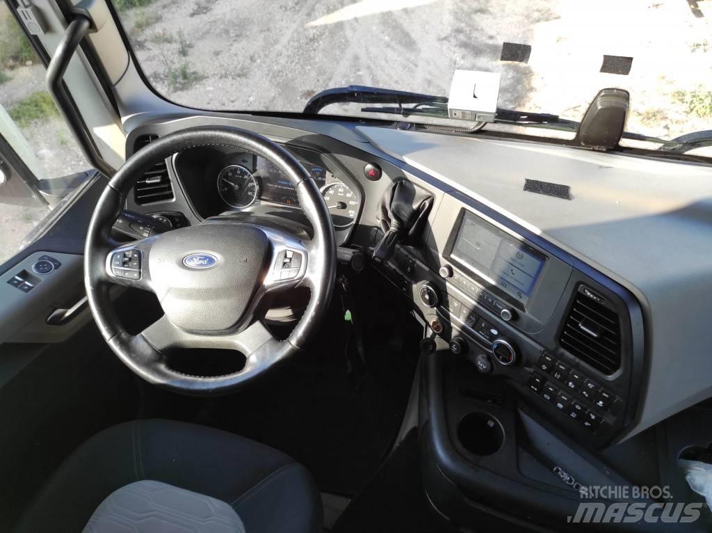 Ford F-MAX 500 中古トラクターヘッド | トレーラーヘッド