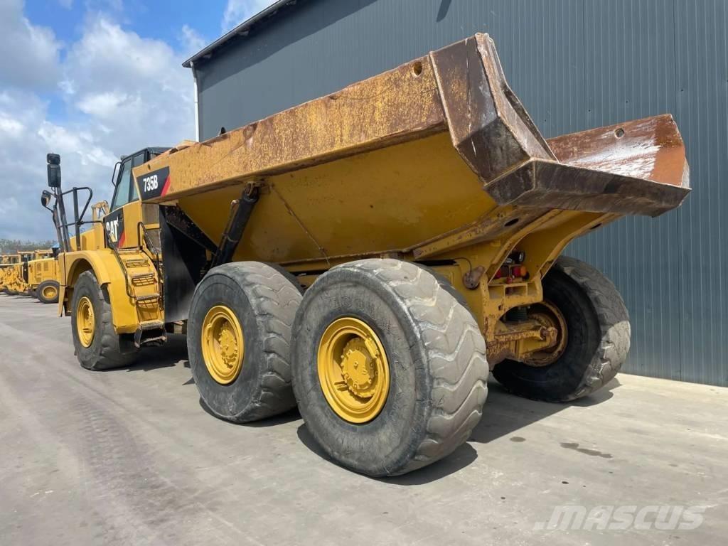 CAT 735 | 735B アーティキュレート式ダンプトラック