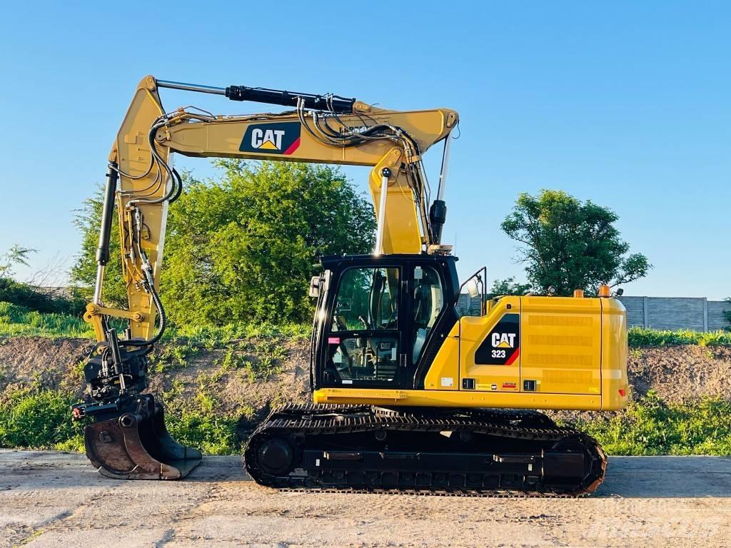 CAT 323 大型油圧ショベル12t以上（パワーショベル・ユンボ）