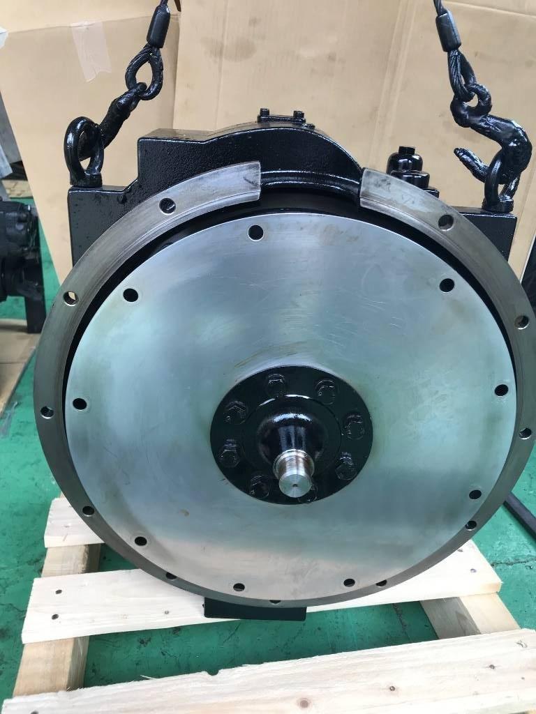 Kato KR10H他 T/C クレーン部品と設備