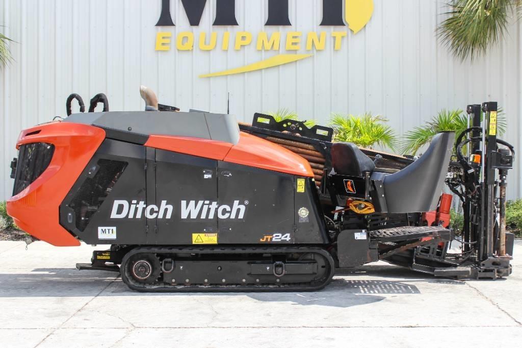 Ditch Witch JT24 水平掘削リグ