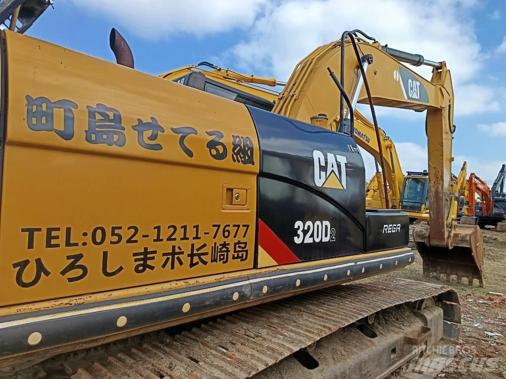CAT CAT320D2 中型油圧ショベル 7ｔ-12ｔ（ユンボ・パワーショベル・バックホー）