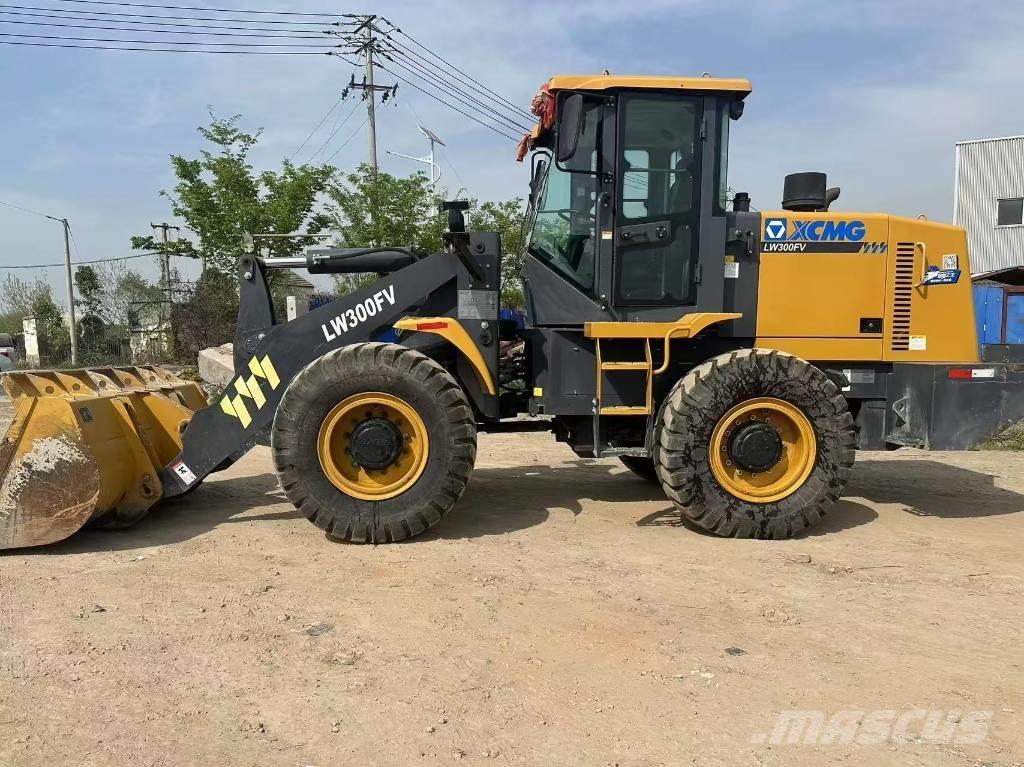 XCMG LW 300 FV ホイールローダー・タイヤショベル