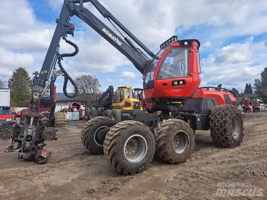 Komatsu 931 ハーベスター