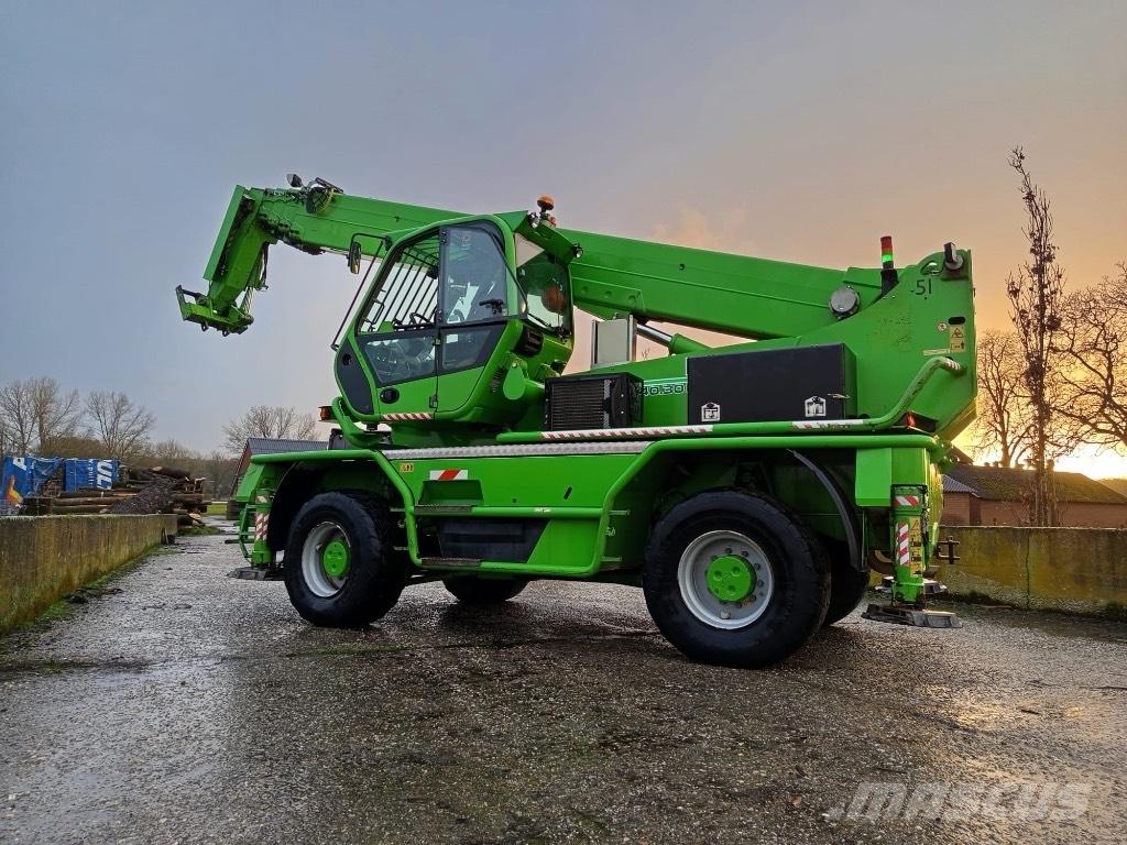 Merlo 40.30 MCSS テレスコーピックハンドラー