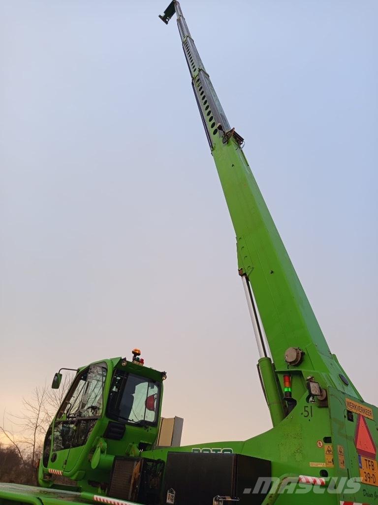 Merlo 40.30 MCSS テレスコーピックハンドラー
