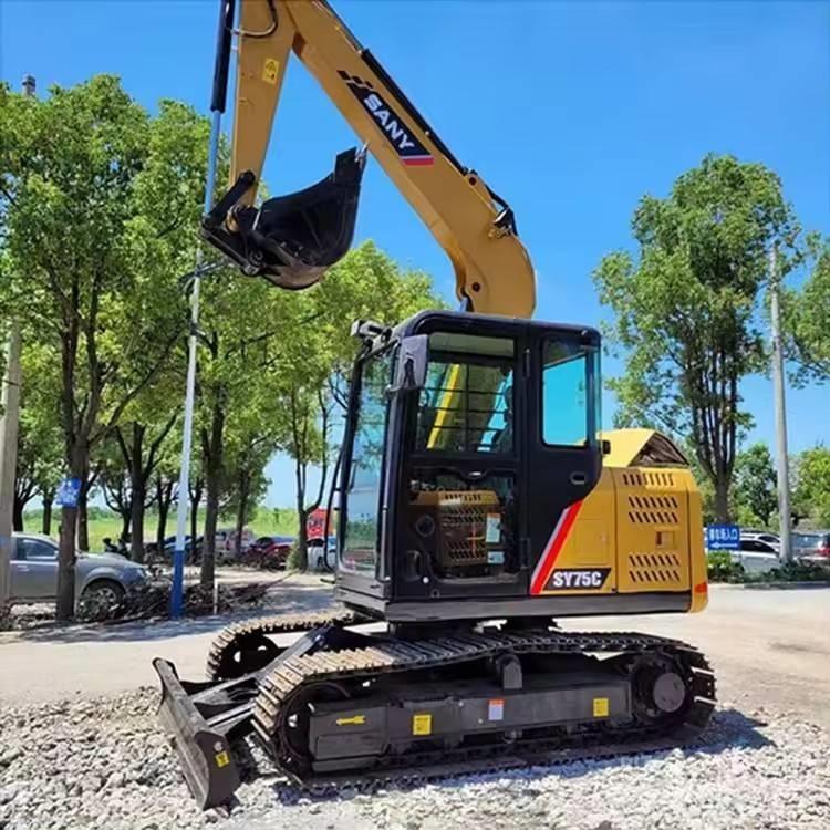 Sany SY 75 C 大型油圧ショベル12t以上（パワーショベル・ユンボ）