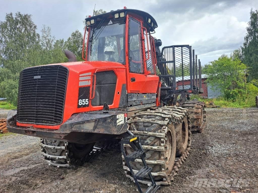 Komatsu 855 フォワーダー