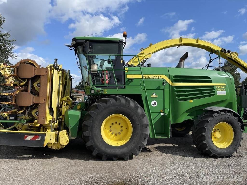 John Deere 7780i 自走式フォレージハーベスター