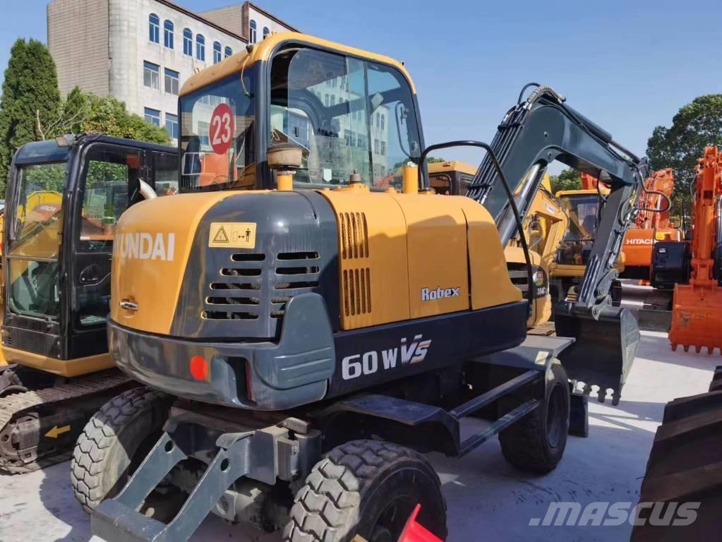 Hyundai Robex 60 W ホイール式油圧ショベル（パワーショベル・ユンボ・バックホー）