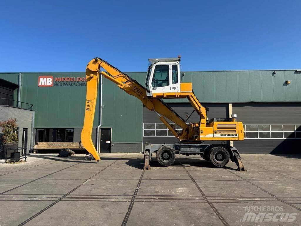 Liebherr A 924 B 廃棄物／工業産廃処理機