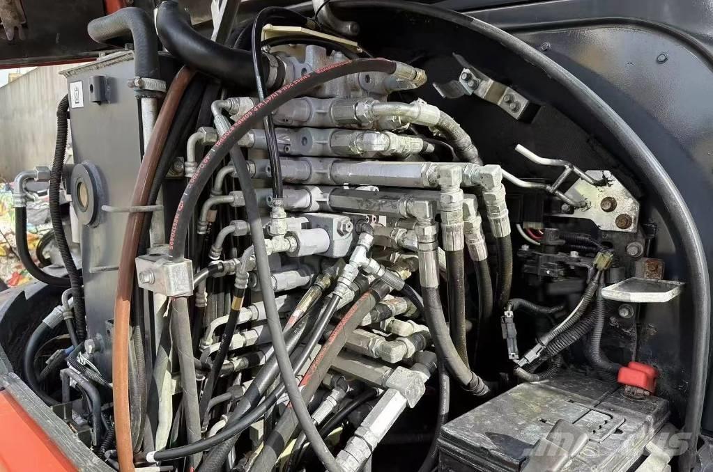 Kubota 163 大型油圧ショベル12t以上（パワーショベル・ユンボ）