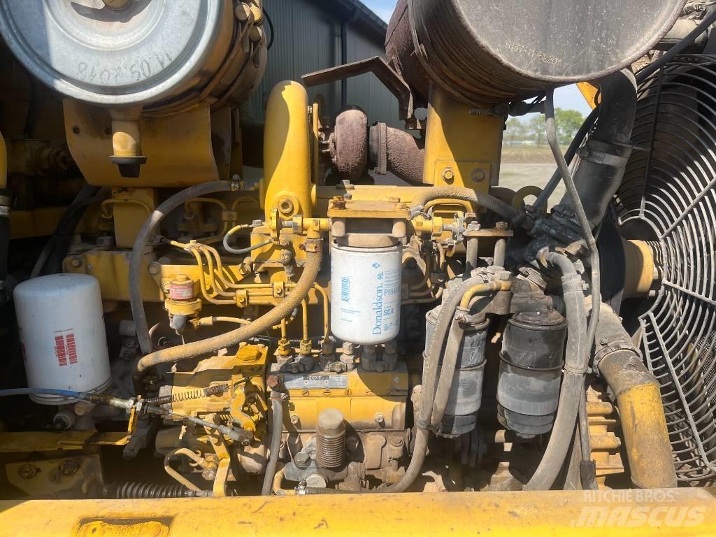Komatsu WA 320-1 ホイールローダー・タイヤショベル