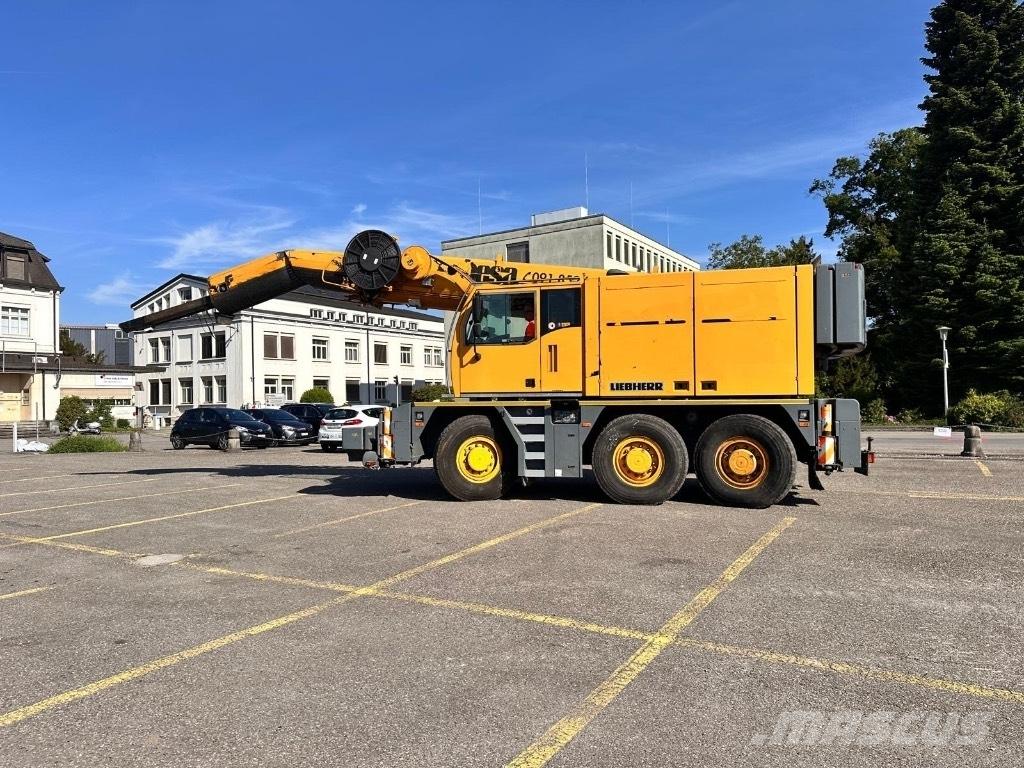 Liebherr LTC 1055 ラフテレーンクレーン