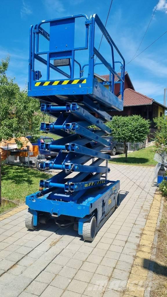 Genie GS 4047 シザースリフト