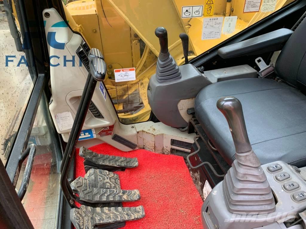 CAT 303 CR ミニ油圧ショベル 7t以下（ミニユンボ・ミニディガー）