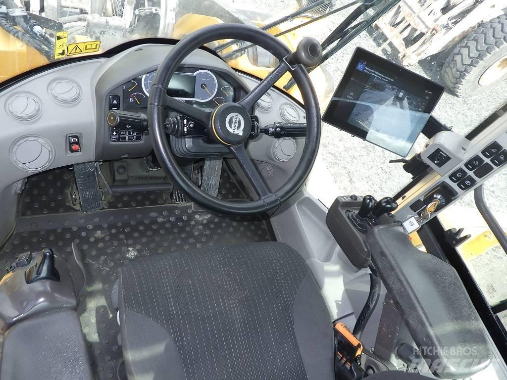 Volvo L 220 H ホイールローダー・タイヤショベル