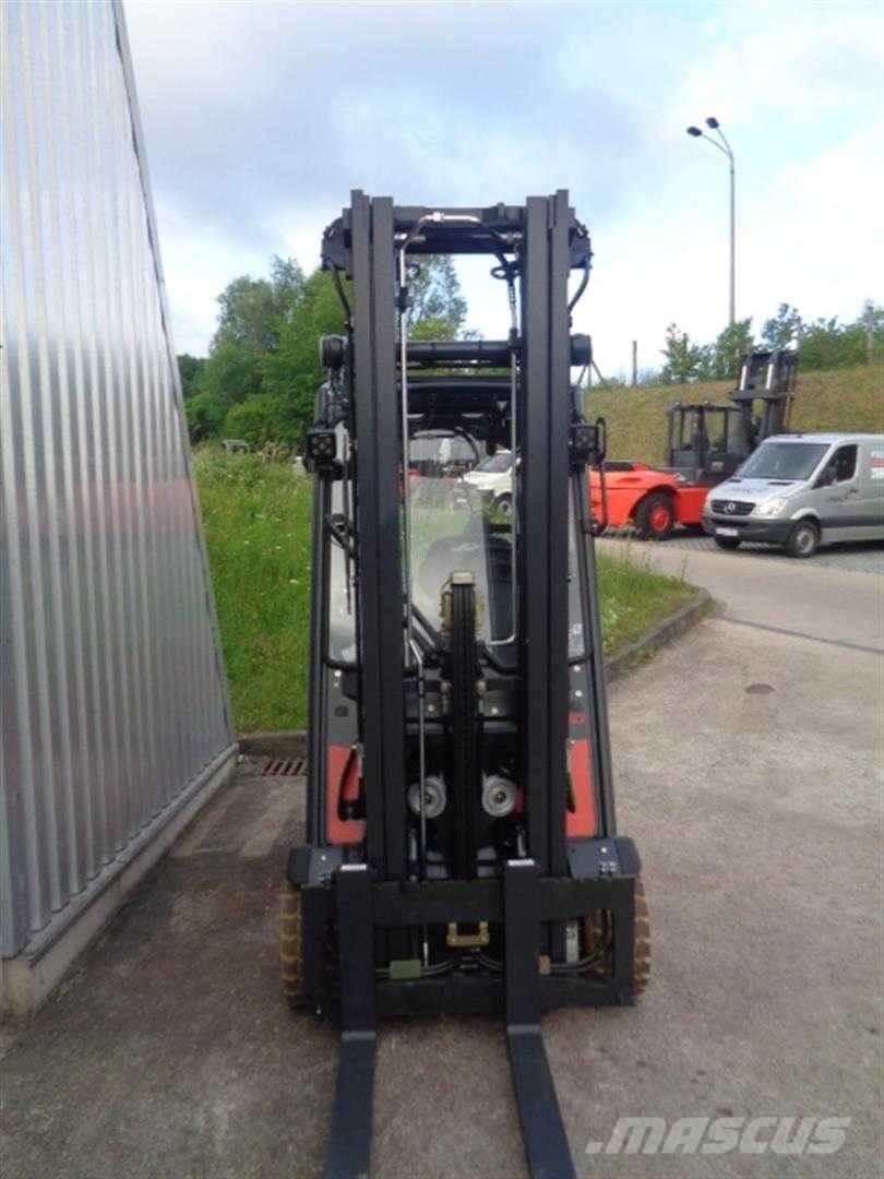 Linde E20PH バッテリーフォークリフト