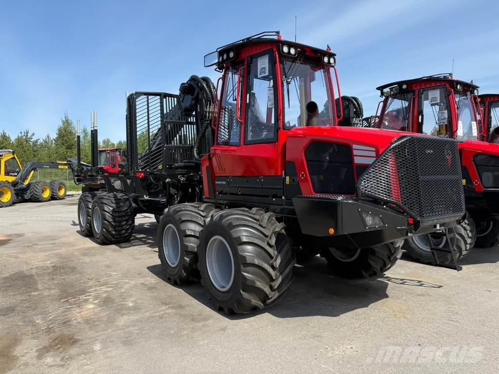 Komatsu 875 フォワーダー