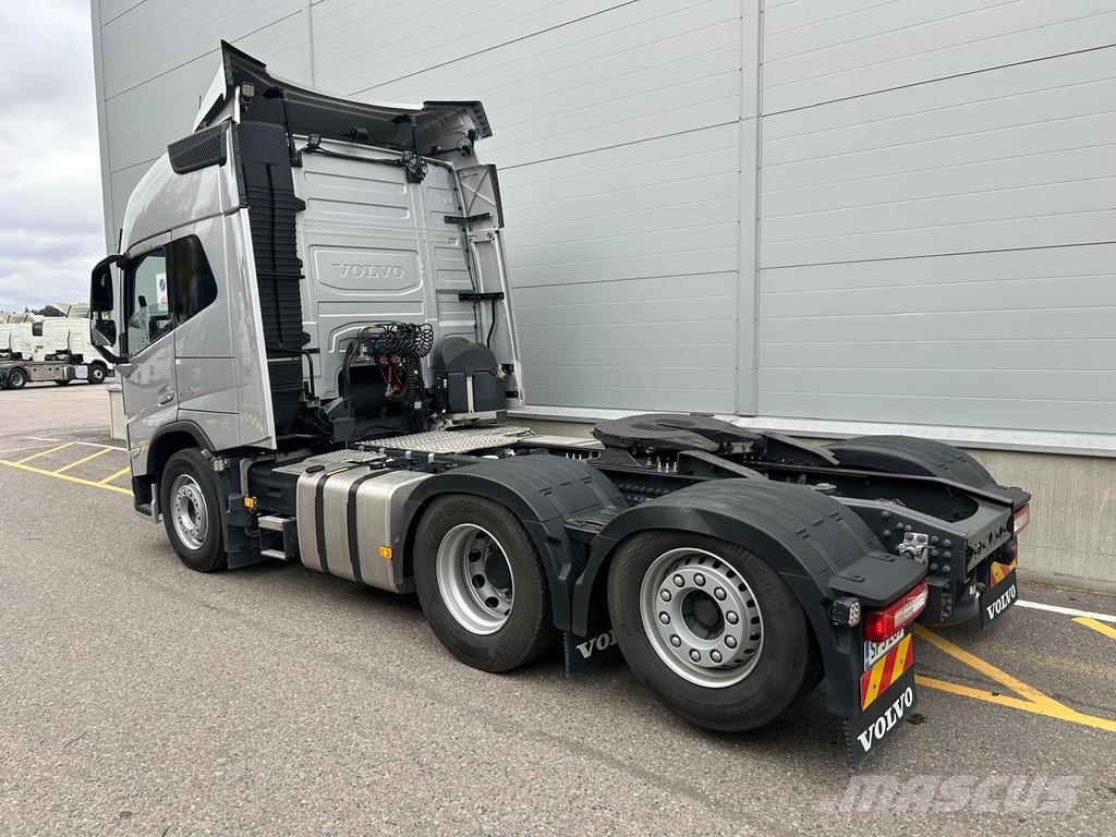 Volvo FM 中古トラクターヘッド | トレーラーヘッド