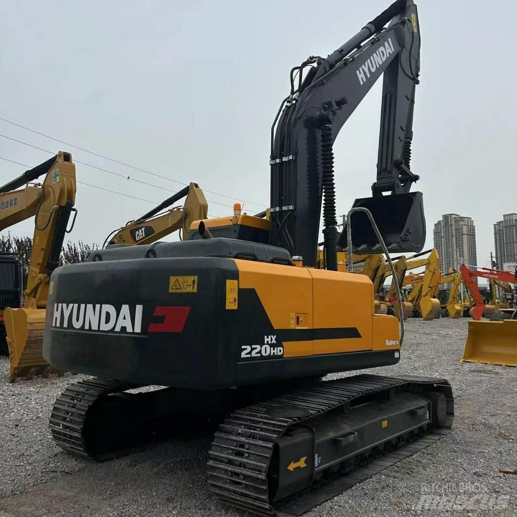 Hyundai 220VS 大型油圧ショベル12t以上（パワーショベル・ユンボ）