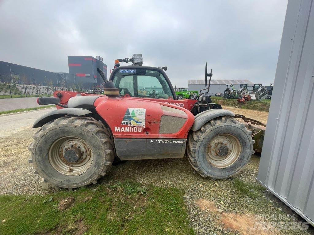 Manitou MLT 630 テレスコーピックハンドラー