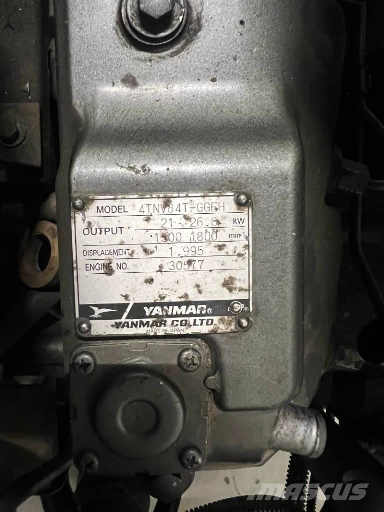 Yanmar 4TNV84T-GGEH ミニ油圧ショベル 7t以下（ミニユンボ・ミニディガー）