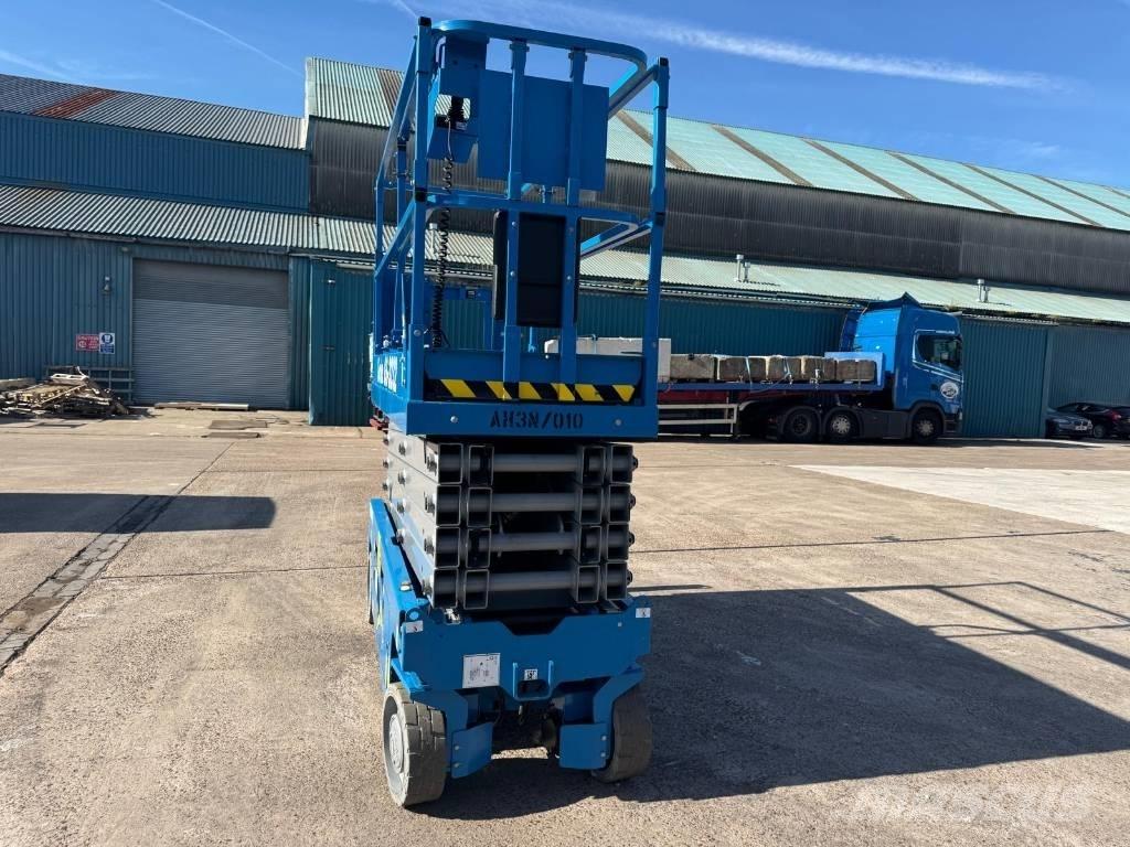 Genie GS 3232 シザースリフト