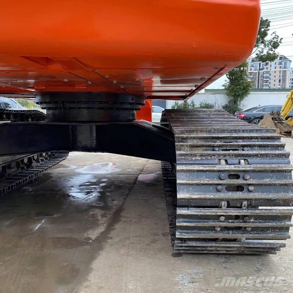 Doosan DX 225 LC 大型油圧ショベル12t以上（パワーショベル・ユンボ）