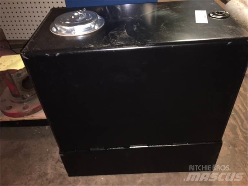  Aftermarket 掘削装置アクセサリー・アタッチメント及びスペアパーツ