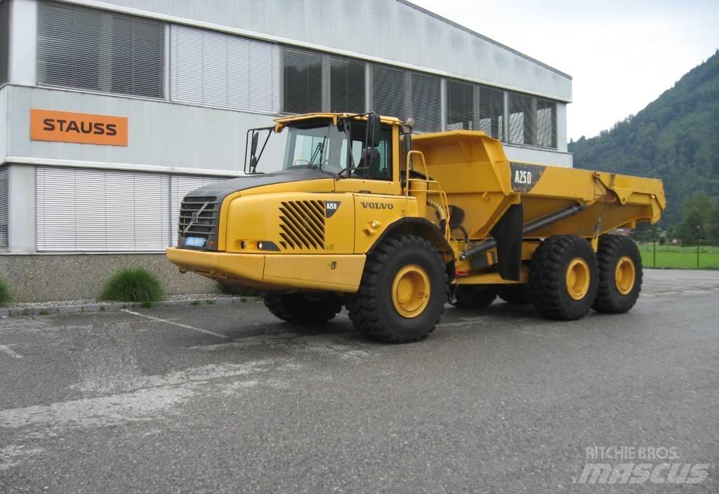 Volvo A 25 D アーティキュレート式ダンプトラック