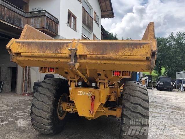 Volvo A 25 D アーティキュレート式ダンプトラック