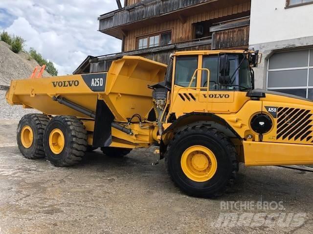 Volvo A 25 D アーティキュレート式ダンプトラック