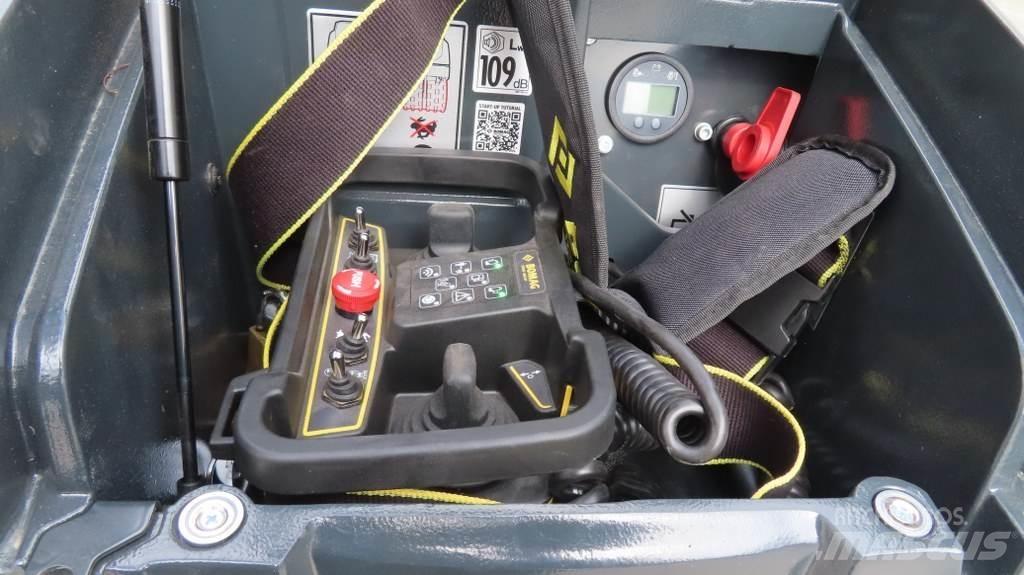 Bomag BMP 8500 その他　ローラ　（マカダムローラ等）
