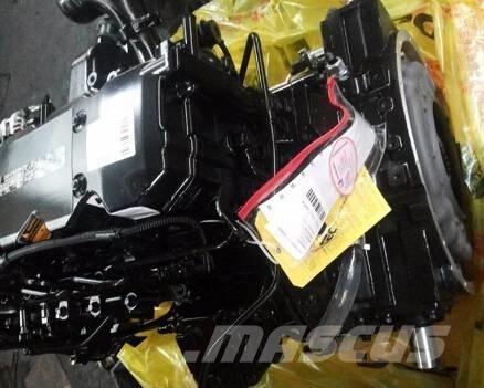 Cummins ISDe180 30 エンジン