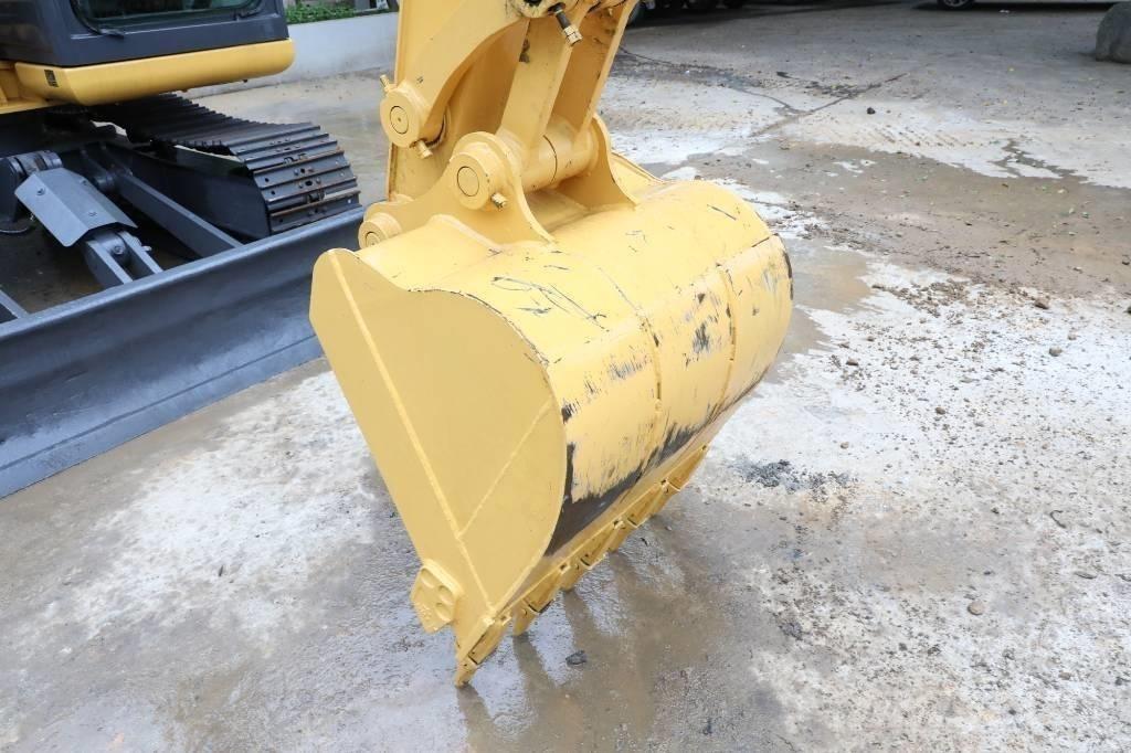 Komatsu PC 60-8 大型油圧ショベル12t以上（パワーショベル・ユンボ）