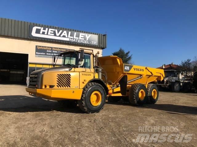 Volvo A 25 E アーティキュレート式ダンプトラック