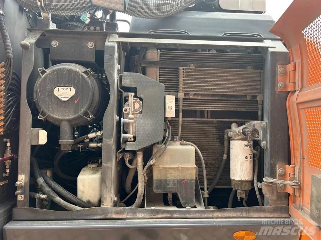 Doosan DX170W-5 廃棄物／工業産廃処理機