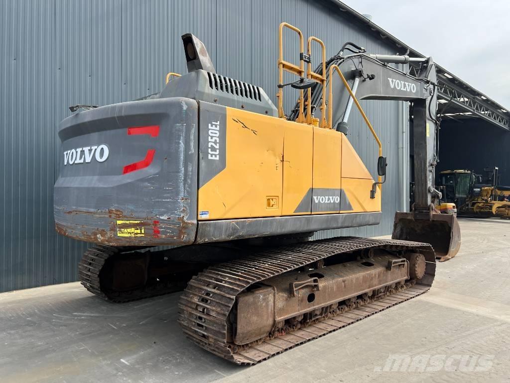 Volvo EC250E L 大型油圧ショベル12t以上（パワーショベル・ユンボ）