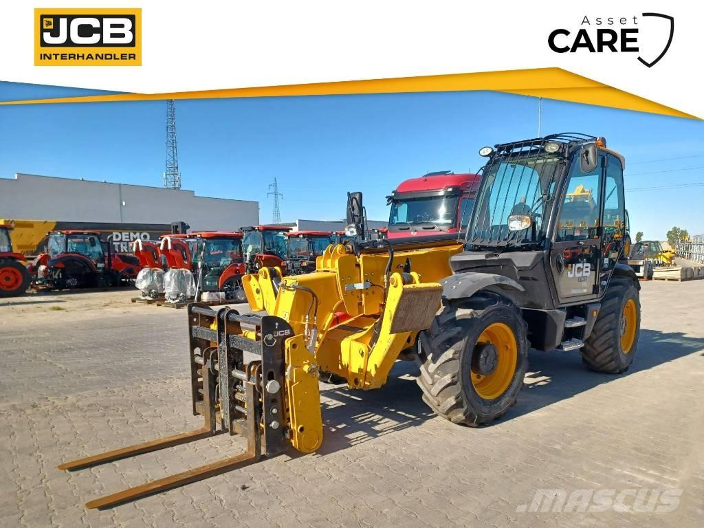JCB 535-125 テレスコーピックハンドラー