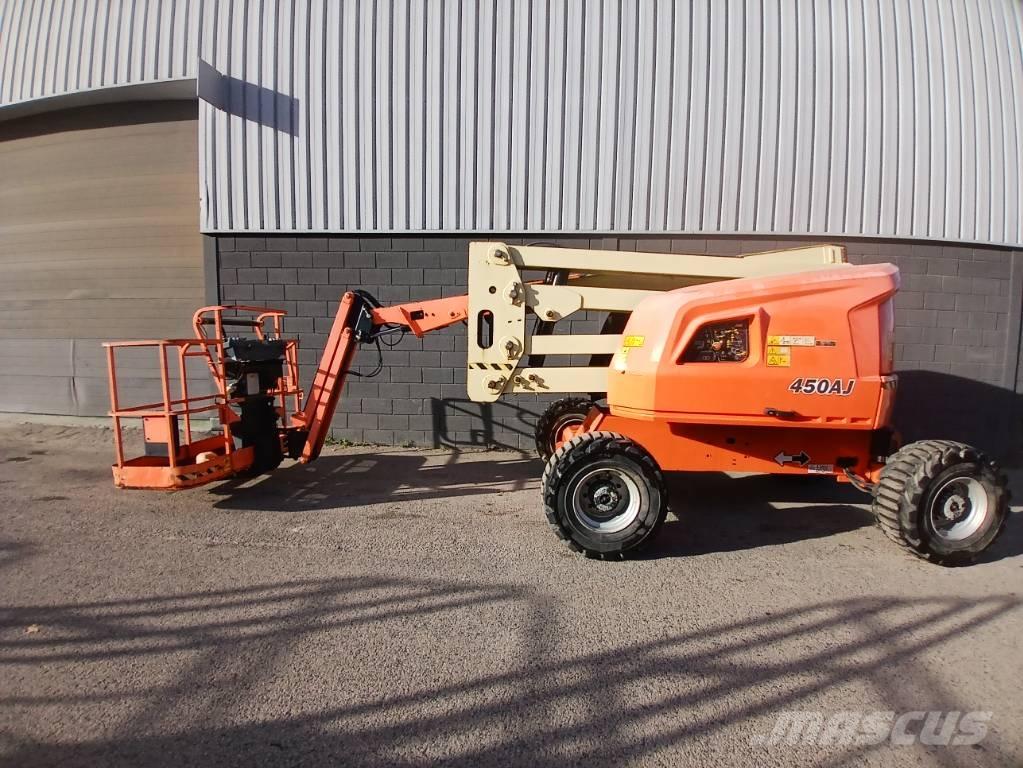 JLG 450 AJ ブームリフト　屈伸型