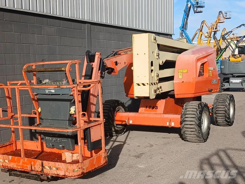 JLG 450 AJ ブームリフト　屈伸型