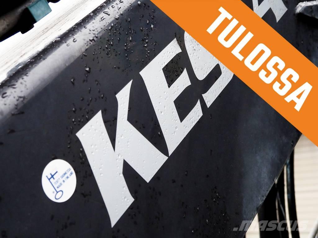 Kesla 2112T 木材積込用クレーン