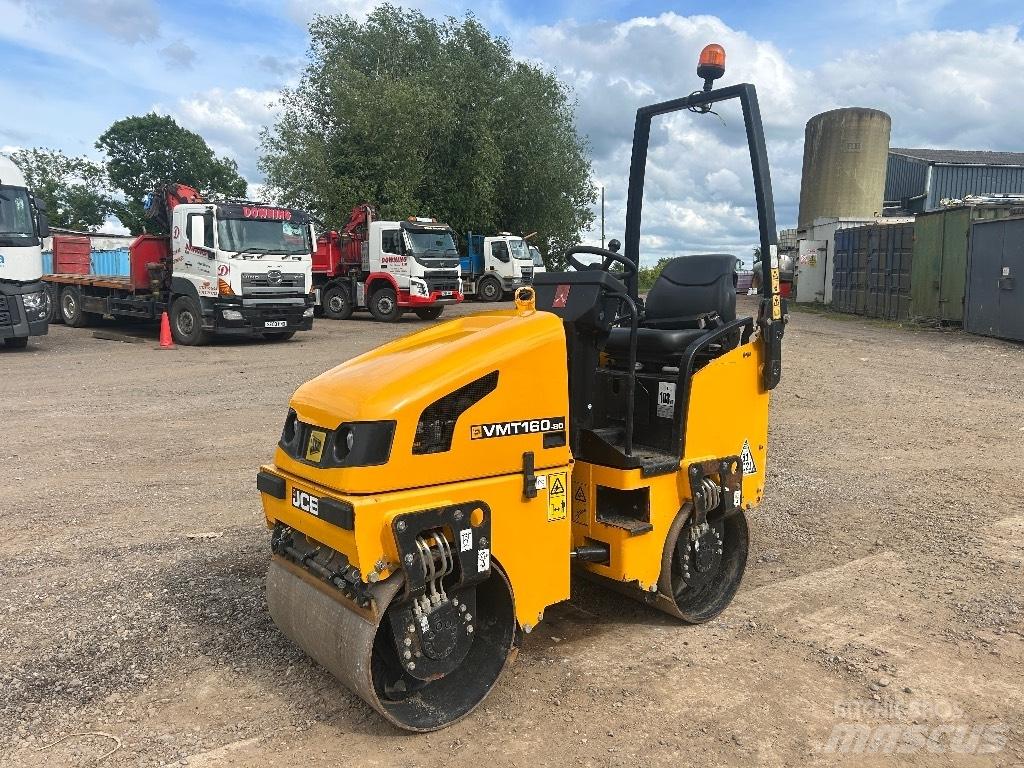JCB VMT160-80 タンデムローラ