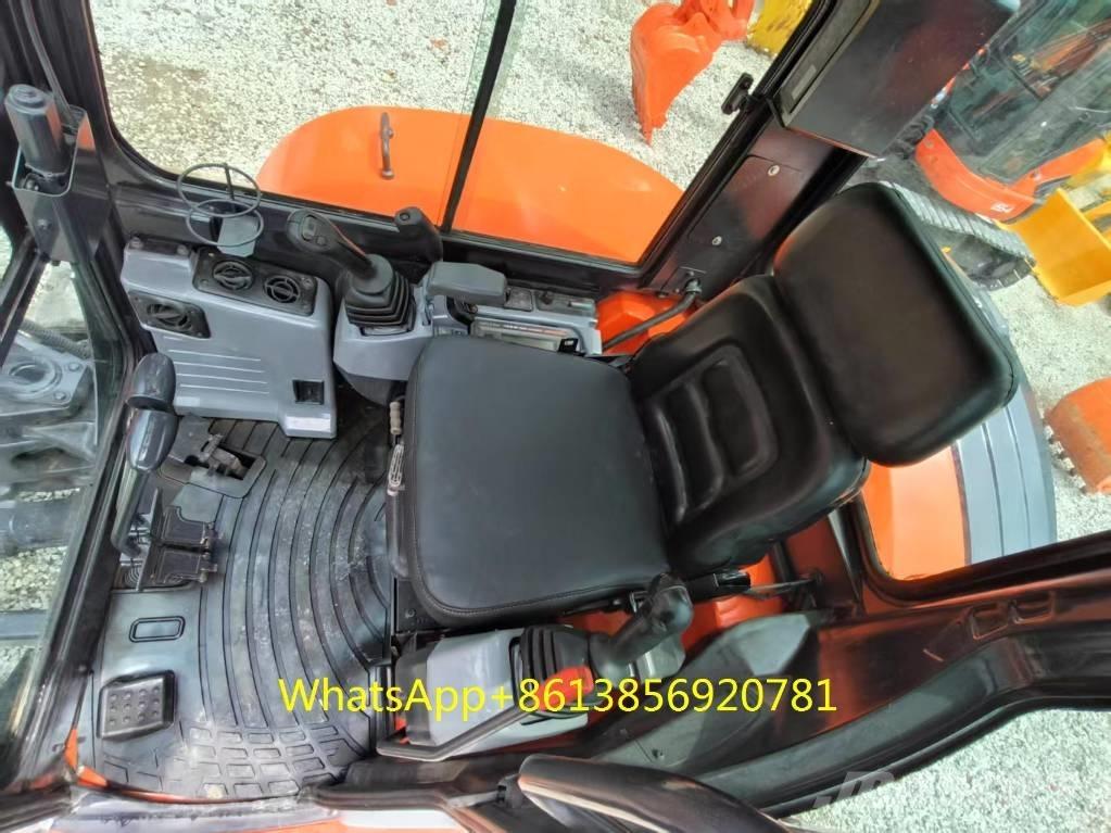 Kubota KX 161 ミニ油圧ショベル 7t以下（ミニユンボ・ミニディガー）